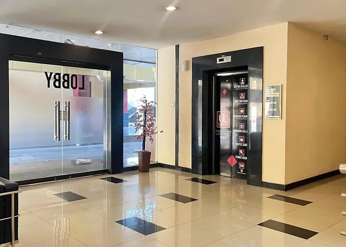 Capital O 1571 Utc Hotel Semarang